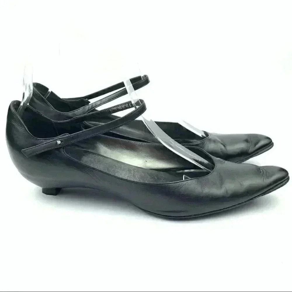 Giorgio Armani heels 36.5 6 black Italian leather